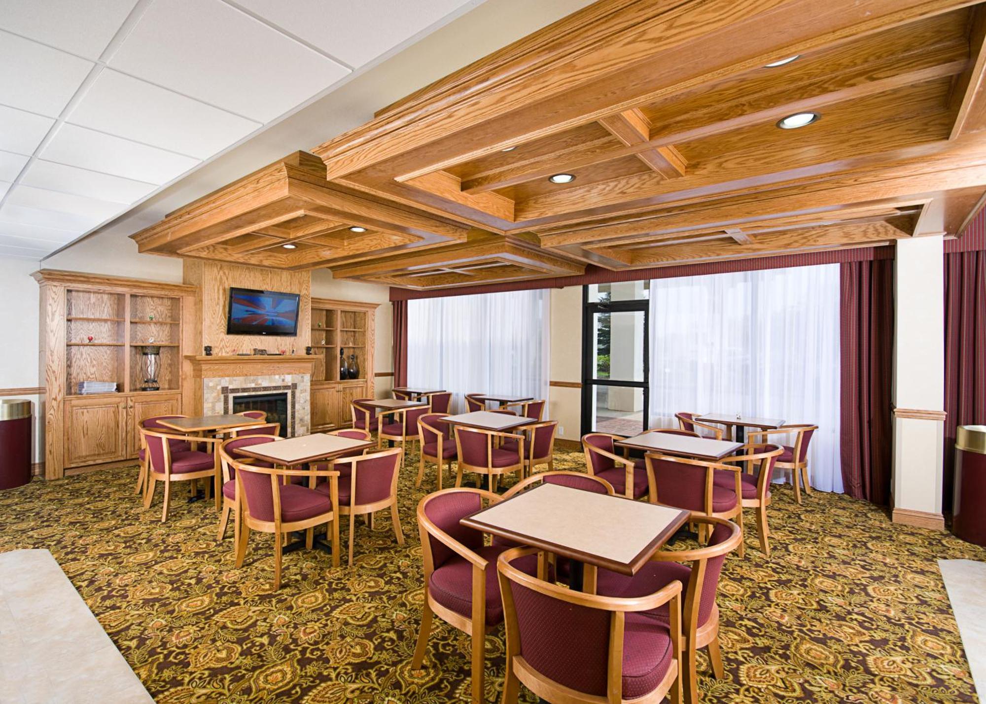Quality Inn & Suites Saginaw Restaurant billede