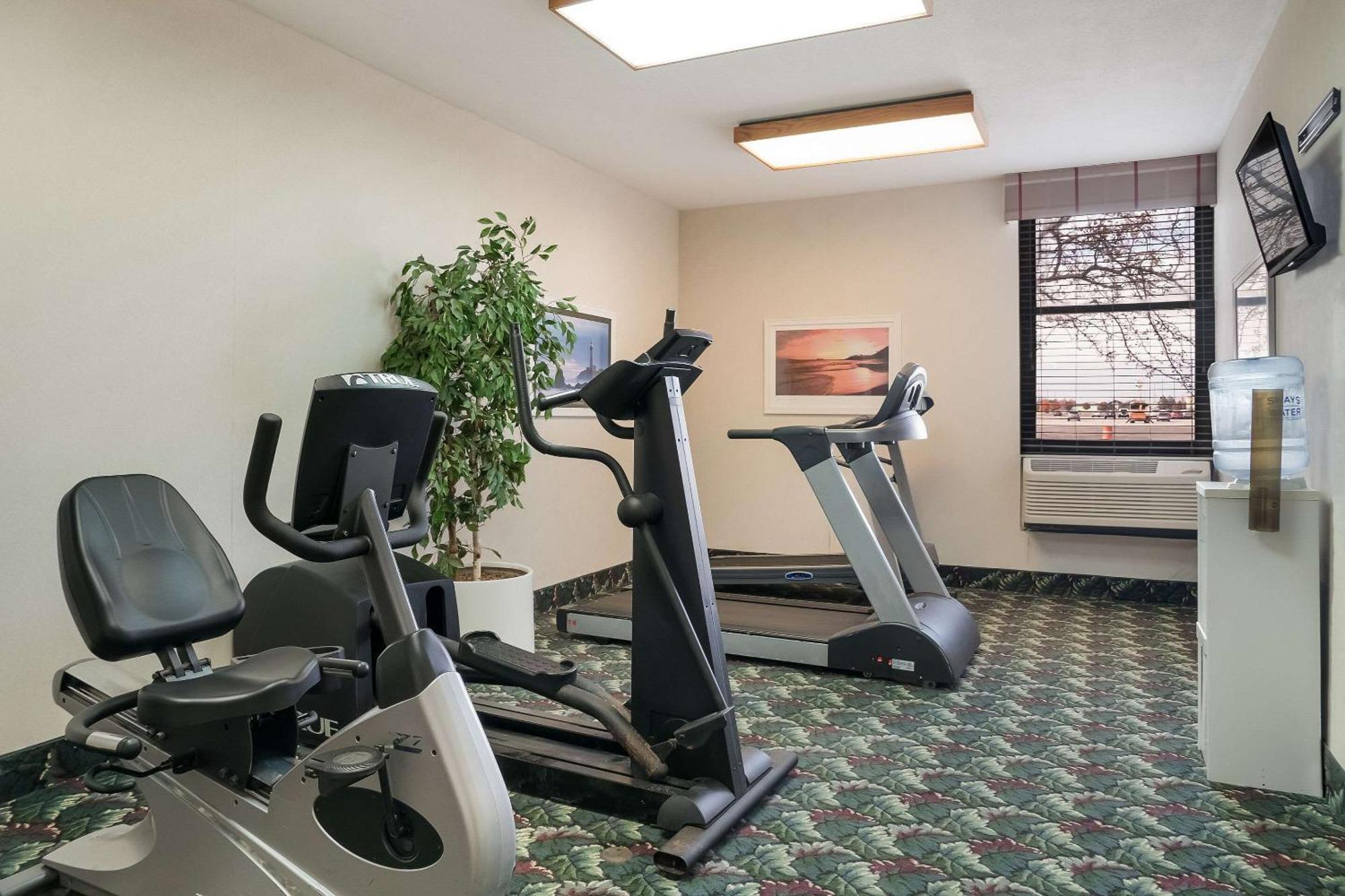 Quality Inn & Suites Saginaw Eksteriør billede