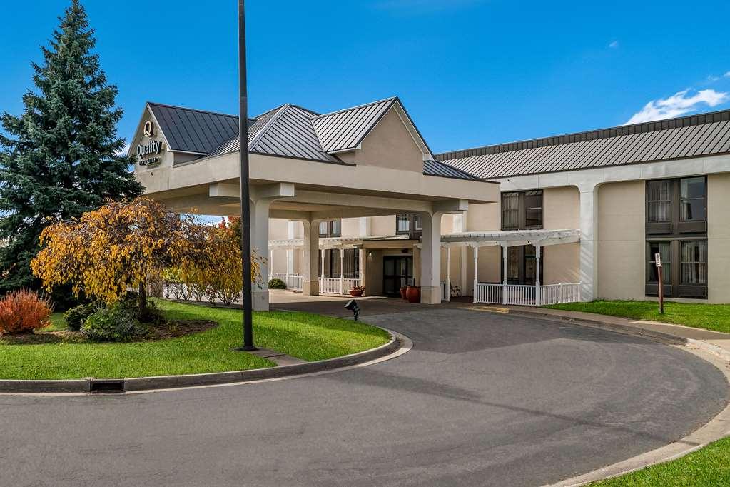 Quality Inn & Suites Saginaw Eksteriør billede