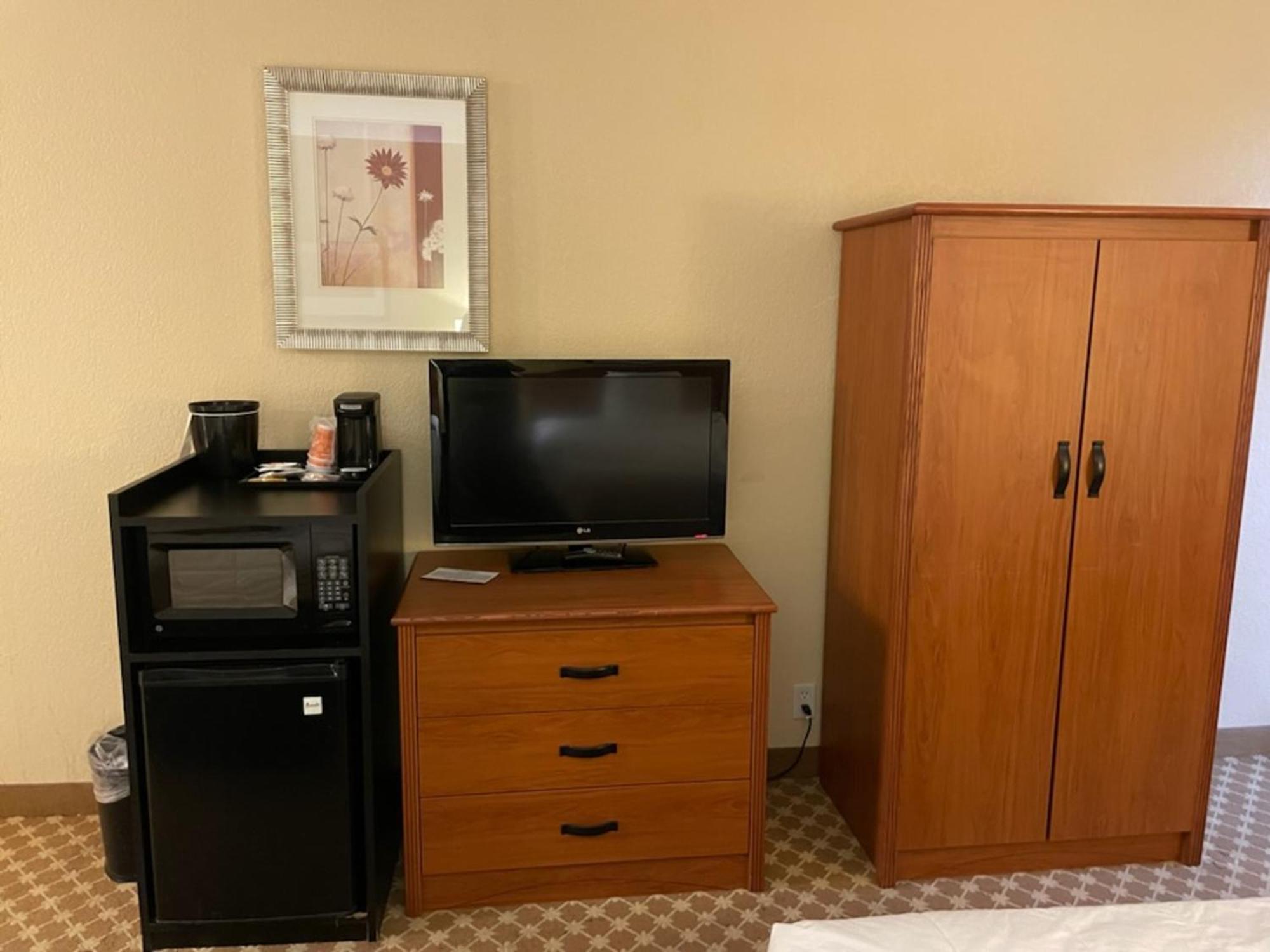 Quality Inn & Suites Saginaw Eksteriør billede